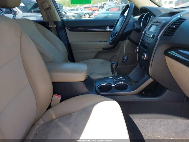 2011 Kia Sorento Ex მანქანა იყიდება აუქციონზე, vin: 5XYKU3A1XBG008111, აუქციონის ნომერი: 44934559