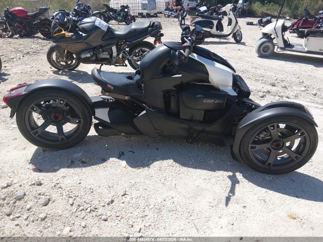 3JB2FEF21KJ001224 Can-Am Ryker