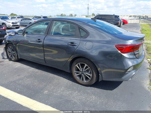 2023 Kia Forte Lxs მანქანა იყიდება აუქციონზე, vin: 3KPF24ADXPE695697, აუქციონის ნომერი: 44934593