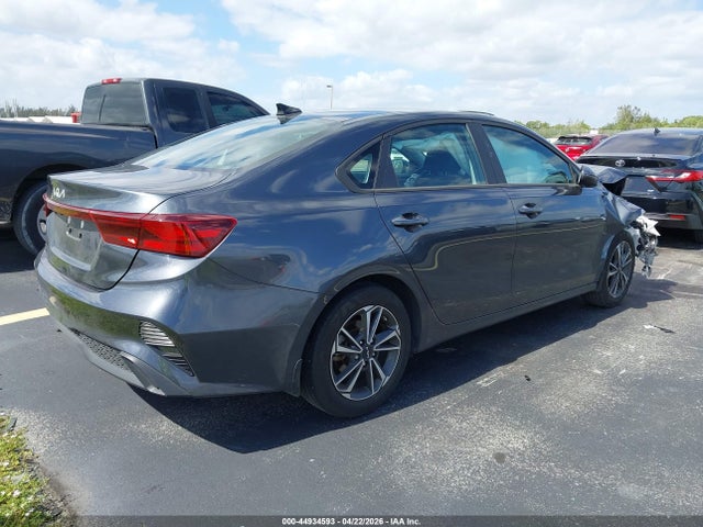 2023 Kia Forte Lxs მანქანა იყიდება აუქციონზე, vin: 3KPF24ADXPE695697, აუქციონის ნომერი: 44934593