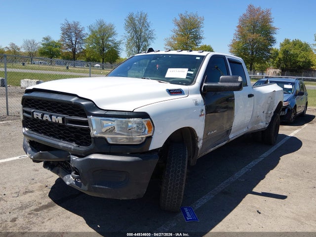 Продаж на аукціоні авто 2022 Ram 3500 Tradesman  4x4 8' Box, vin: 3C63RRGL7NG104826, номер лоту: 44934600