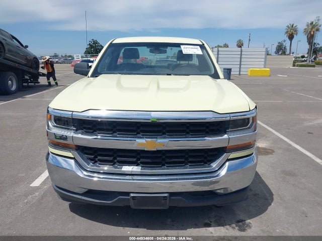 44934608 :رقم المزاد ، 1GCNCNEH6JZ307789 vin ، 2018 Chevrolet Silverado 1500 Wt مزاد بيع