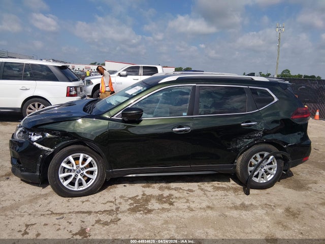 Продаж на аукціоні авто 2018 Nissan Rogue Sv, vin: 5N1AT2MVXJC805741, номер лоту: 44934625