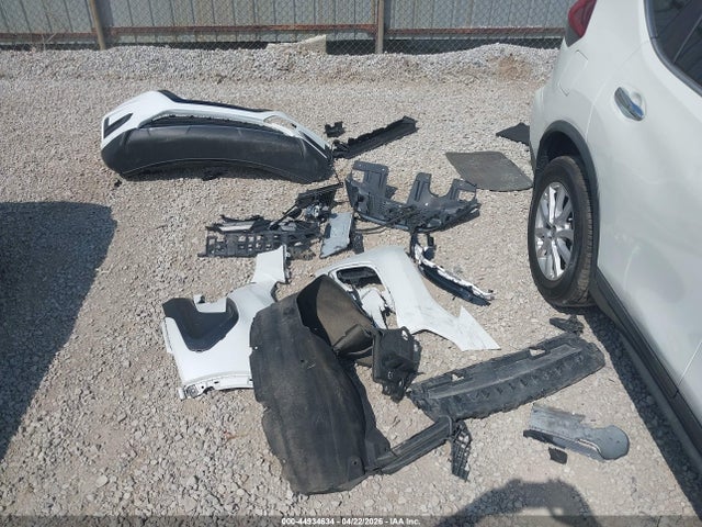 44934634 :رقم المزاد ، KNMAT2MV5JP546198 vin ، 2018 Nissan Rogue Sv مزاد بيع