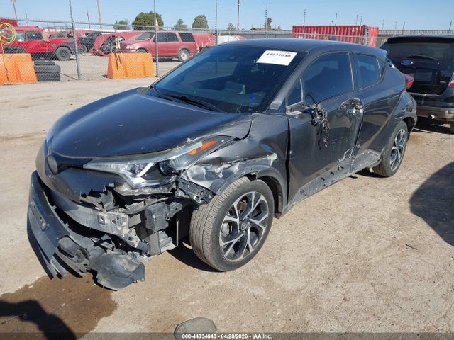 44934640 :رقم المزاد ، NMTKHMBX8KR091908 vin ، 2019 Toyota C-hr Xle مزاد بيع