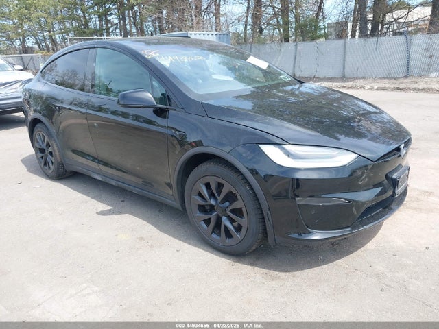 2022 Tesla Model X Plaid Tri Motor All-wheel Drive მანქანა იყიდება აუქციონზე, vin: 7SAXCBE60NF334443, აუქციონის ნომერი: 44934656