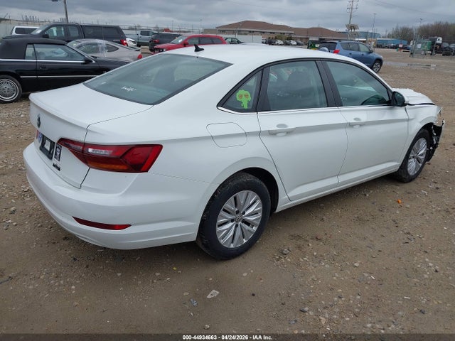 Продажа на аукционе авто 2019 Volkswagen Jetta 1.4t R-line/1.4t S/1.4t Se, vin: 3VWCB7BU3KM139245, номер лота: 44934663