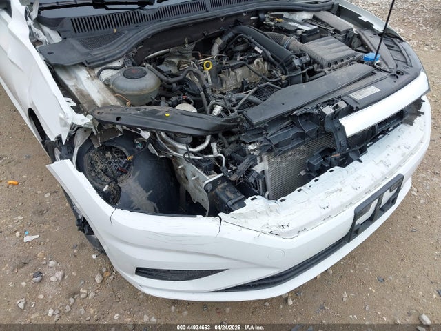 Продажа на аукционе авто 2019 Volkswagen Jetta 1.4t R-line/1.4t S/1.4t Se, vin: 3VWCB7BU3KM139245, номер лота: 44934663