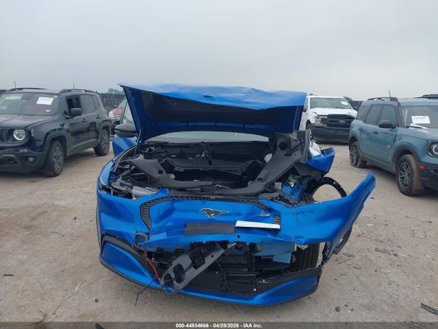 3FMTK1R48SMA09785 Ford Mustang Mach-e Select
