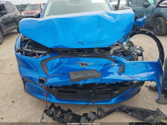 3FMTK1R48SMA09785 Ford Mustang Mach-e Select