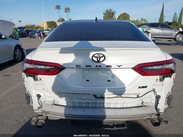 Toyota CAMRY XSE 2022 4T1K61AK3NU019859 Image 16