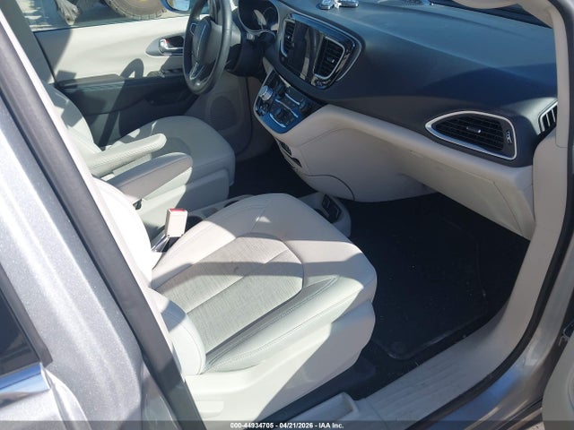 44934705 :رقم المزاد ، 2C4RC1H7XJR311660 vin ، 2018 Chrysler Pacifica Hybrid Touring Plus مزاد بيع