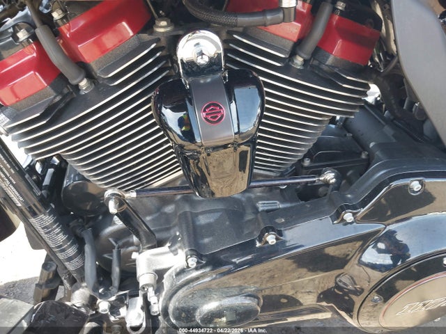 1HD1PXL16KB959132 Harley-Davidson FLHXSE