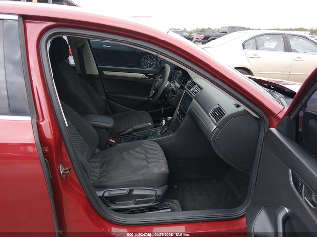 Auction sale of the 2017 Volkswagen Passat 1.8t S, vin: 1VWAT7A35HC046766, lot number: 44934746