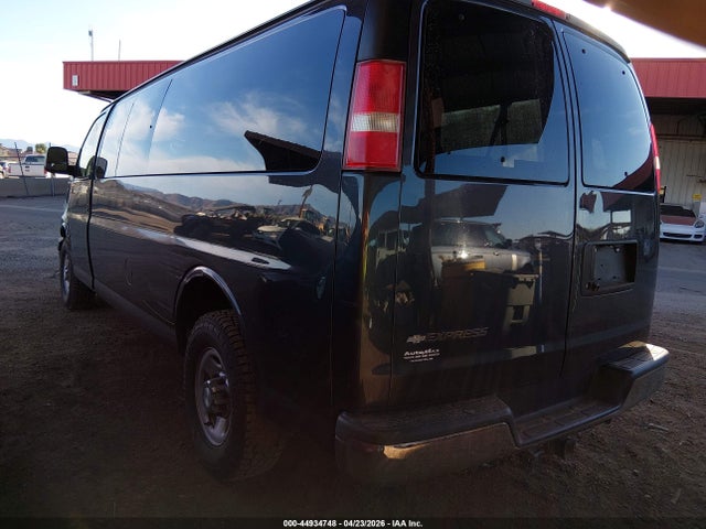 Chevrolet Express 3500 Lt 2017 1GAZGPFGXH1273185 Image 3