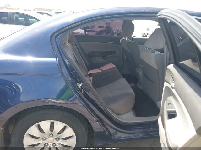 44934757 :رقم المزاد ، 1HGCP26358A152451 vin ، 2008 Honda Accord 2.4 Lx مزاد بيع