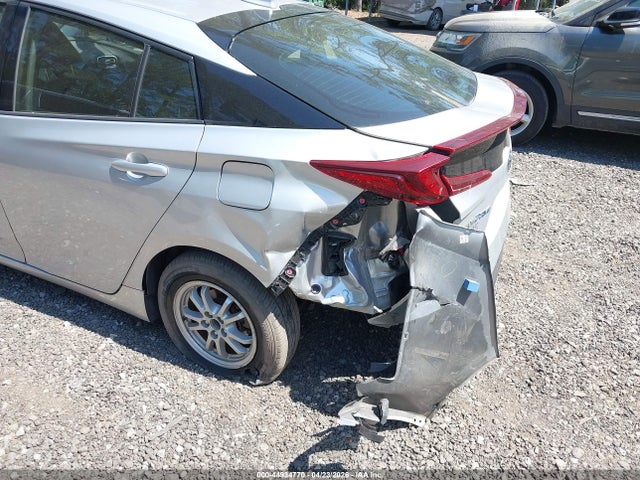 Продажа на аукционе авто 2017 Toyota Prius Prime Premium, vin: JTDKARFP1H3004194, номер лота: 44934770