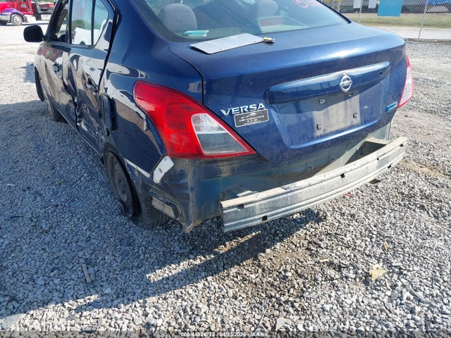 Aukcja sprzedaży 2012 Nissan Versa 1.6 S, vin: 3N1CN7AP3CL826516, numer aukcji: 44934772
