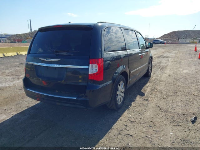 2016 Chrysler Town & Country Touring მანქანა იყიდება აუქციონზე, vin: 2C4RC1BG2GR166017, აუქციონის ნომერი: 44934777