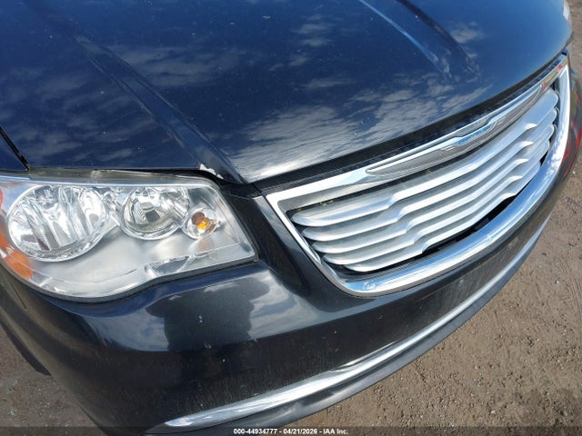2016 Chrysler Town & Country Touring მანქანა იყიდება აუქციონზე, vin: 2C4RC1BG2GR166017, აუქციონის ნომერი: 44934777