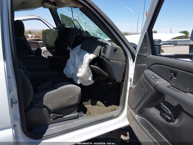 2004 Chevrolet Silverado 2500hd Ls მანქანა იყიდება აუქციონზე, vin: 1GCHC23204F231485, აუქციონის ნომერი: 44934779