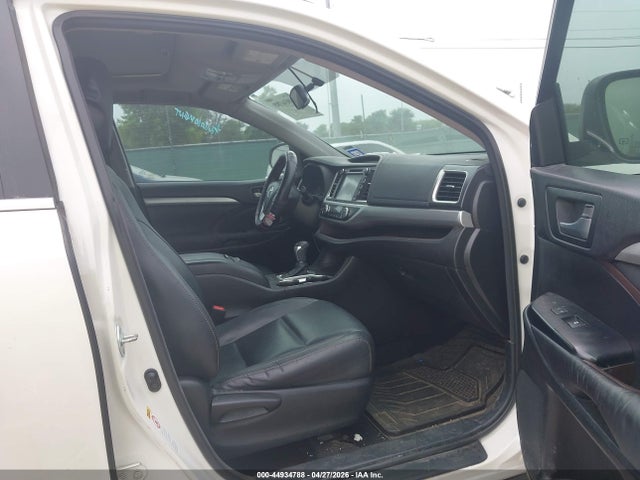 5TDKKRFH7GS141966 Toyota Highlander Xle V6