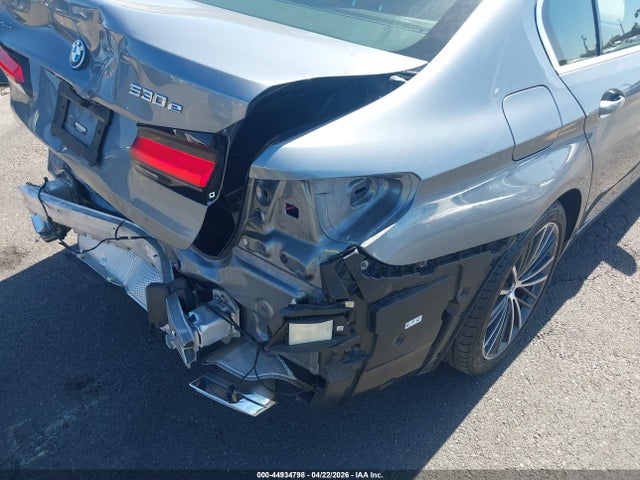 WBA33AG00NCK23271 BMW 530e Xdrive