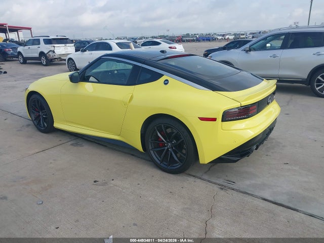 JN1BZ4BH5PM310479 Nissan Z Performance Manual