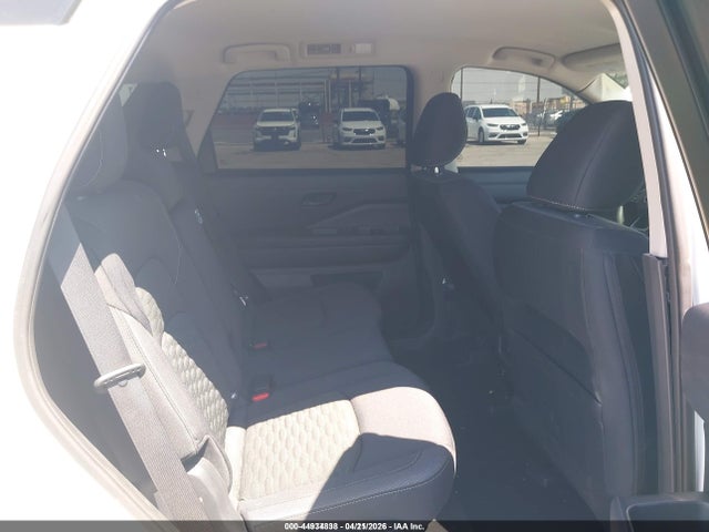 5N1DR3AC1PC237313 Nissan Pathfinder S 4wd