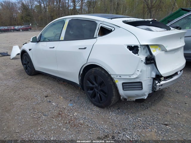 7SAYGAEE5SF254125 Tesla Model Y Long Range Dual Motor All-wheel Drive
