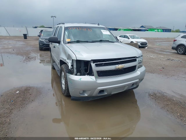 2010 Chevrolet Tahoe Ls მანქანა იყიდება აუქციონზე, vin: 1GNUCAE00AR281132, აუქციონის ნომერი: 44934870