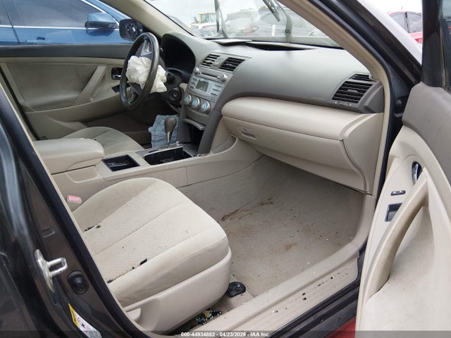 44934882 :رقم المزاد ، 4T4BE46K97R007916 vin ، 2007 Toyota Camry Le مزاد بيع
