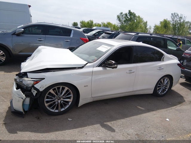 44934888 :رقم المزاد ، JN1EV7ARXJM439359 vin ، 2018 Infiniti Q50 3.0t Luxe مزاد بيع
