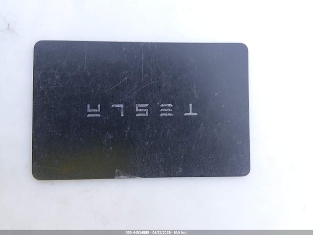 Продажа на аукционе авто 2022 Tesla Model Y Long Range Dual Motor All-wheel Drive, vin: 7SAYGAEE8NF399714, номер лота: 44934889