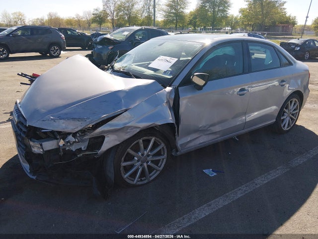 Продаж на аукціоні авто 2015 Audi A3 2.0t Premium, vin: WAUBFGFF4F1098154, номер лоту: 44934894