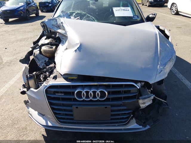 Продаж на аукціоні авто 2015 Audi A3 2.0t Premium, vin: WAUBFGFF4F1098154, номер лоту: 44934894