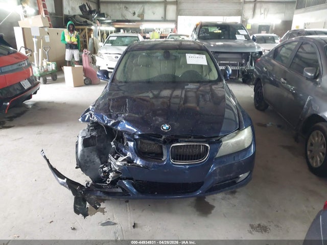 44934931 :رقم المزاد ، WBAPK5G5XBNN81209 vin ، 2011 Bmw 328i Xdrive مزاد بيع