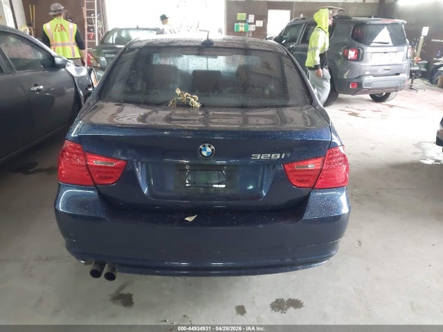 44934931 :رقم المزاد ، WBAPK5G5XBNN81209 vin ، 2011 Bmw 328i Xdrive مزاد بيع