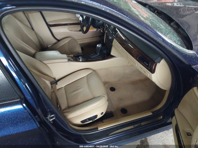 44934931 :رقم المزاد ، WBAPK5G5XBNN81209 vin ، 2011 Bmw 328i Xdrive مزاد بيع
