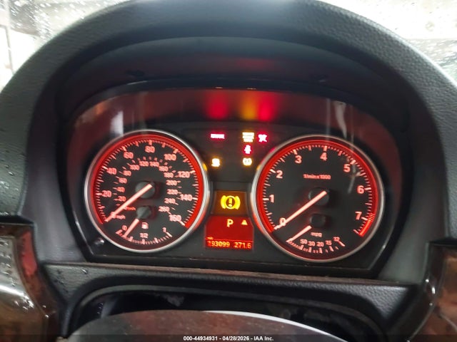 44934931 :رقم المزاد ، WBAPK5G5XBNN81209 vin ، 2011 Bmw 328i Xdrive مزاد بيع