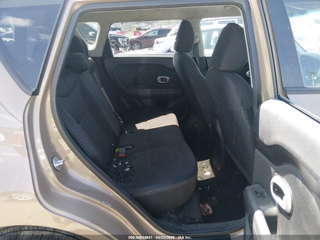 Продажа на аукционе авто 2015 Kia Soul, vin: KNDJN2A24F7156043, номер лота: 44934941