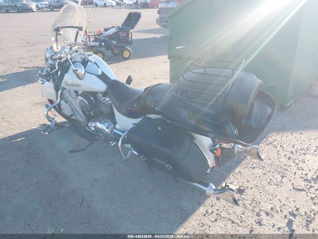 44934949 :رقم المزاد ، 56KCCCAA7G3331884 vin ، 2016 Indian Motorcycle Co. Chief Classic مزاد بيع