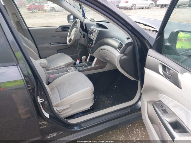 Продаж на аукціоні авто 2011 Subaru Forester 2.5x, vin: JF2SHABC3BH738525, номер лоту: 44934954