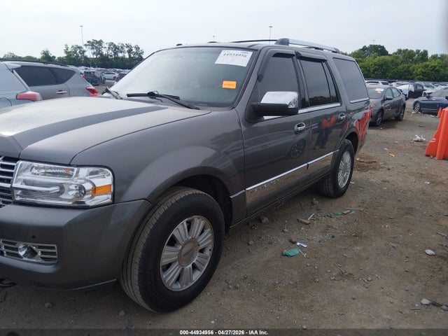 44934956 :رقم المزاد ، 5LMJJ2H59EEL04735 vin ، 2014 Lincoln Navigator مزاد بيع