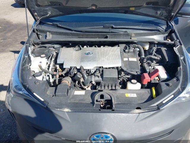 Toyota Prius Two 2017 JTDKBRFUXH3035124 Image 10