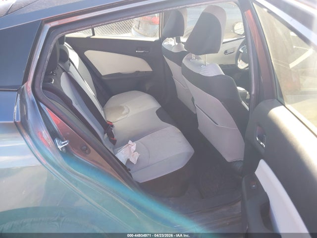 Toyota Prius Two 2017 JTDKBRFUXH3035124 Image 8