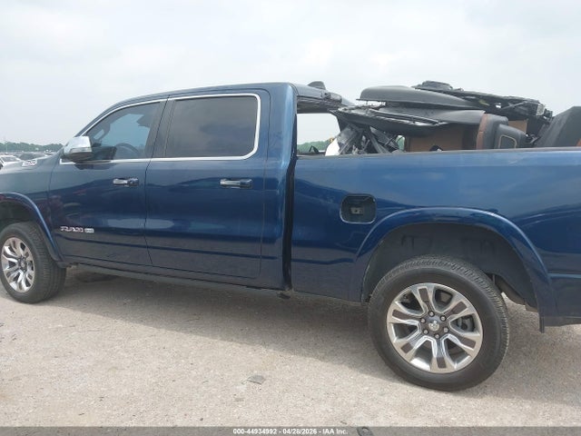 2022 Ram 1500 Limited Longhorn  4x4 6'4 Box მანქანა იყიდება აუქციონზე, vin: 1C6SRFSM9NN172451, აუქციონის ნომერი: 44934992