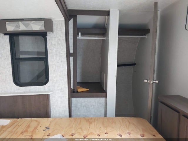 44934997 :رقم المزاد ، 4X4TSMH22LA325648 vin ، 2020 Forest River Other مزاد بيع