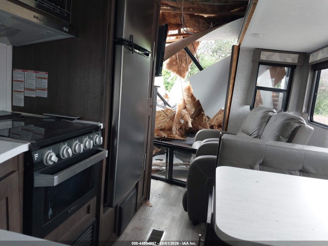 44934997 :رقم المزاد ، 4X4TSMH22LA325648 vin ، 2020 Forest River Other مزاد بيع