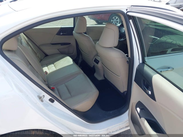 2015 Honda Accord Touring მანქანა იყიდება აუქციონზე, vin: 1HGCR3F95FA021456, აუქციონის ნომერი: 44935023
